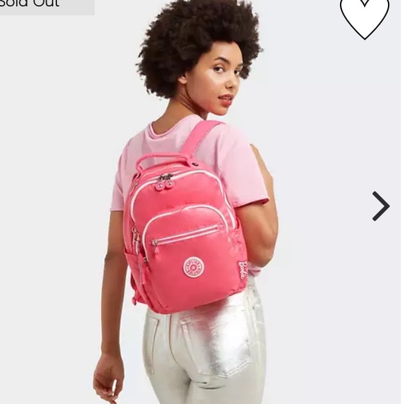 ?Kipling BARBIE Seoul Small Barbie Tablet
Backpack. Pink
